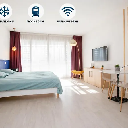 Grand Avec Climatisation, Balcon Proche Gare Centre Appartement